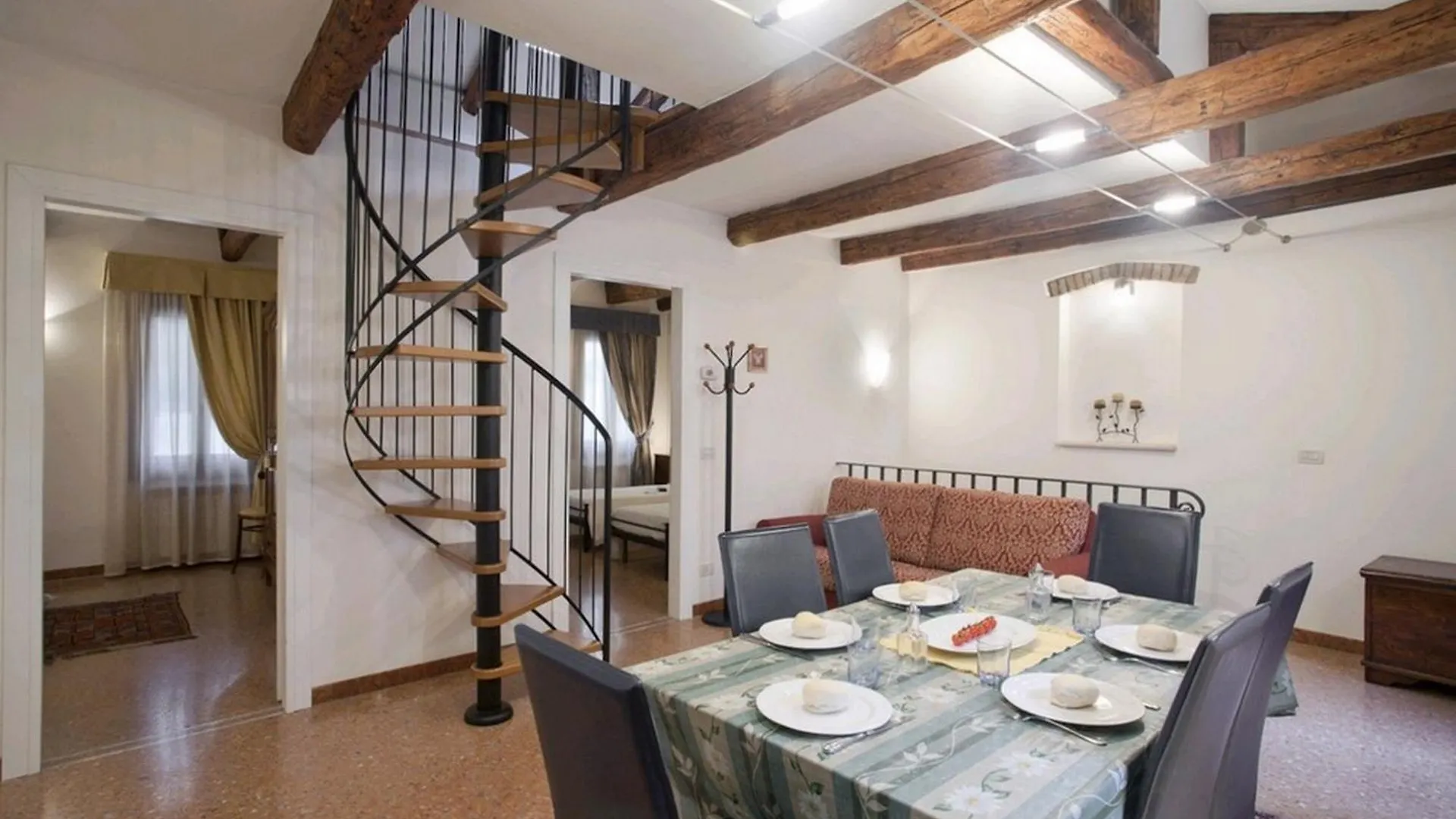 Simeone IV Grande - Locappart Wenecja